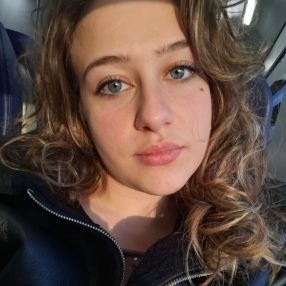 Chiara, Babysitter a Savignano sul Rubicone