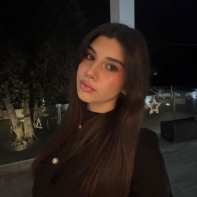 Sofia, Babysitter a Castellarano