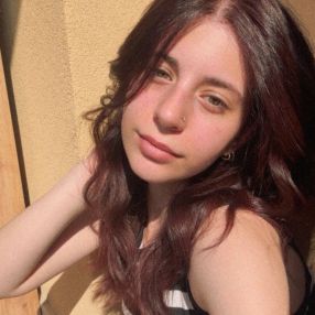 Desiree, Babysitter a Chiesuola