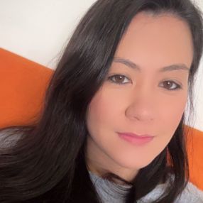 Stefany Yumi, Babysitter a Faedis