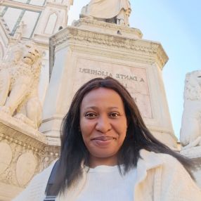 Chiamaka Josephine, Babysitter a Firenze