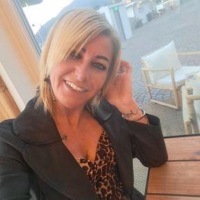 Rosy, Babysitter a Recco