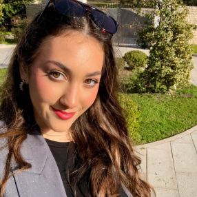 Giorgia, Babysitter a Grumo Appula
