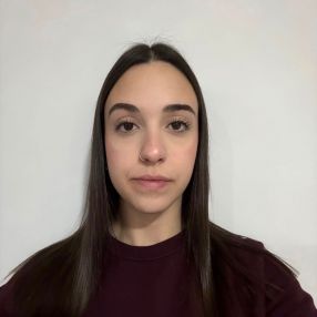 Giulia, Babysitter a Fermignano