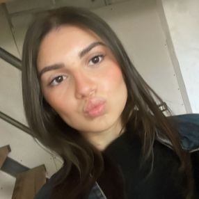 Elena, Babysitter a Supino
