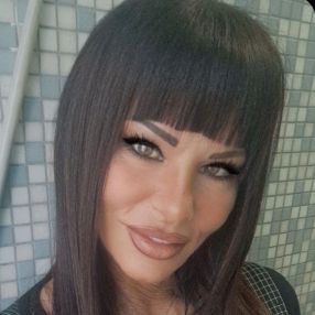Loredana, Babysitter a Venegono superiore