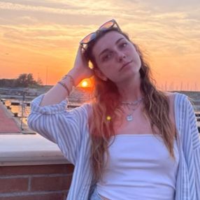 Paola, Babysitter a Chiesanuova