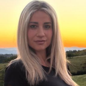 Claudia, Babysitter a Borgo San Lorenzo