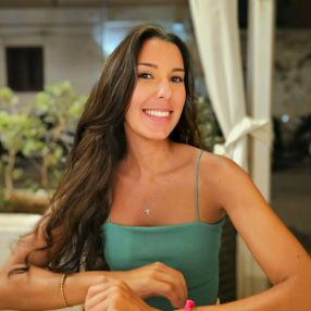 Bibiana, Babysitter a Modica