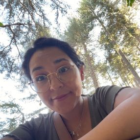 Mel, Babysitter a Cavriglia