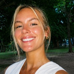 FLORENCIA, Babysitter a Gavirate