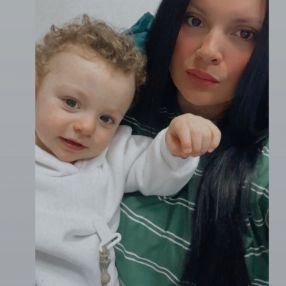 Carmela, Famiglia a Città Metropolitana di Napoli