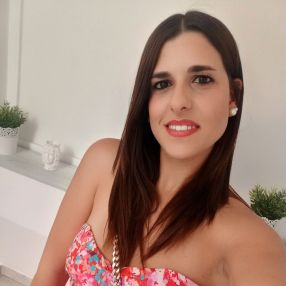 Ramona, Babysitter in Vittoria