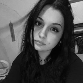 Giulia, Babysitter a Casnigo