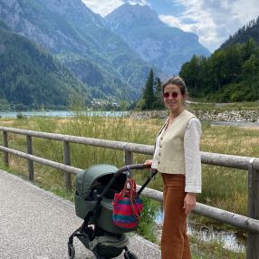 Giulia, Famiglia a Bologna