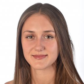 Gemma, Babysitter a Buttrio