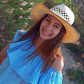 Francesca, Babysitter a Vigevano