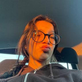 Yasmine, Babysitter a Osio Sotto