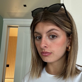 Elisa, Babysitter a Omegna