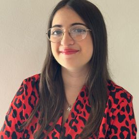 Mariacarmen, Babysitter in Biancavilla