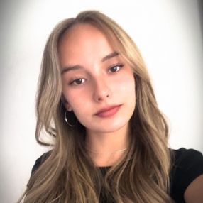 Giulia, Babysitter a Candiolo