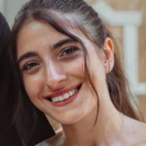 Lucrezia, Babysitter in Cesano
