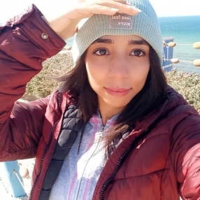 Khadija, Babysitter a Carrara