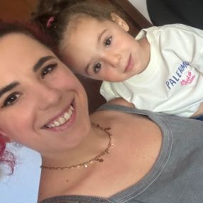 Sara, Famiglia a Carate Brianza