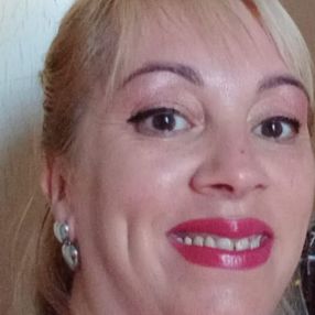 Anita, Babysitter a Loreto Aprutino
