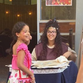 Aya, Babysitter a Santa Croce Sull'arno