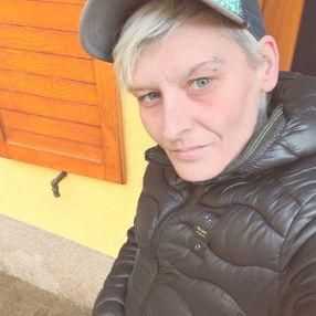 Federica, Babysitter a Cene