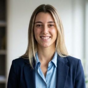 Elisa, Babysitter a Provincia di Rieti
