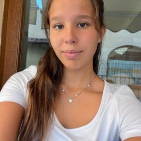Giulia, Babysitter in Pula