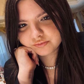 Giorgia, Babysitter a pojana maggiore