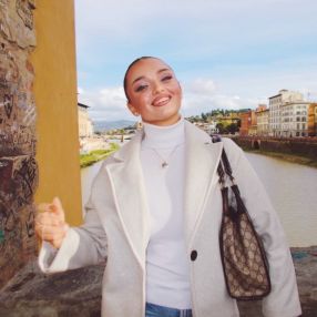 Ssophia, Babysitter in Migliarino