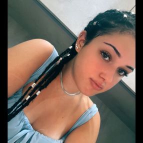 Elvira, Babysitter a Carditello