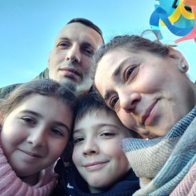 Sara, Famiglia a Campi Bisenzio