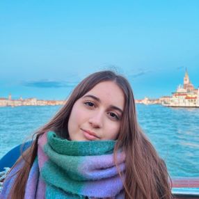 Gaia, Babysitter in Poviglio