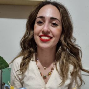 Elena, Babysitter a Pozzallo