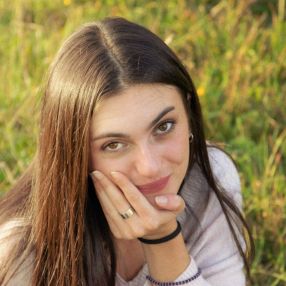 Anna, Babysitter a Rivalta di Torino
