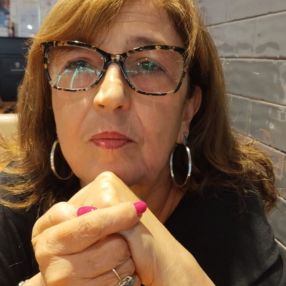 Anna, Babysitter a San Rocco Al Porto