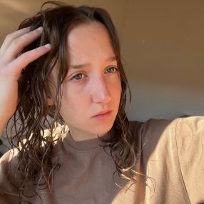Rebecca, Babysitter a Cittiglio
