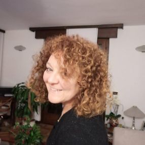 Cristina, Babysitter a Azzate