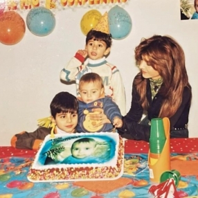 Angela, Babysitter a Latiano
