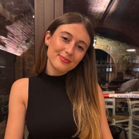 Maddy, Babysitter a Torrita di Siena