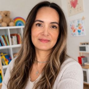 Gabriela, Babysitter a Genova