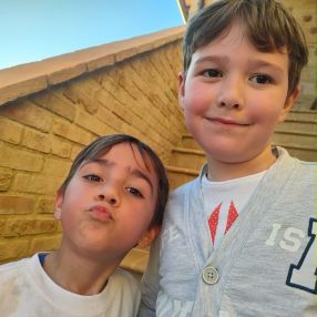 Mariastella, Famiglia a Provincia di Perugia