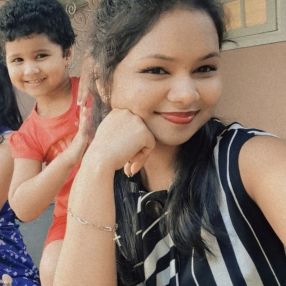 Crystal Ann, Babysitter a Novara
