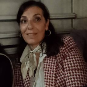 Anna rita, Babysitter a Nicolosi