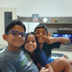 Binu, Family in Novara